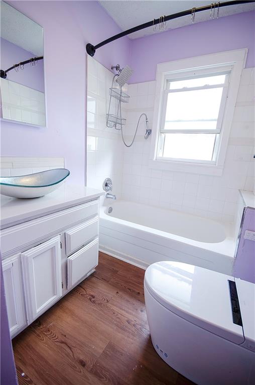 Photo 7 of 227 S Ash Avenue