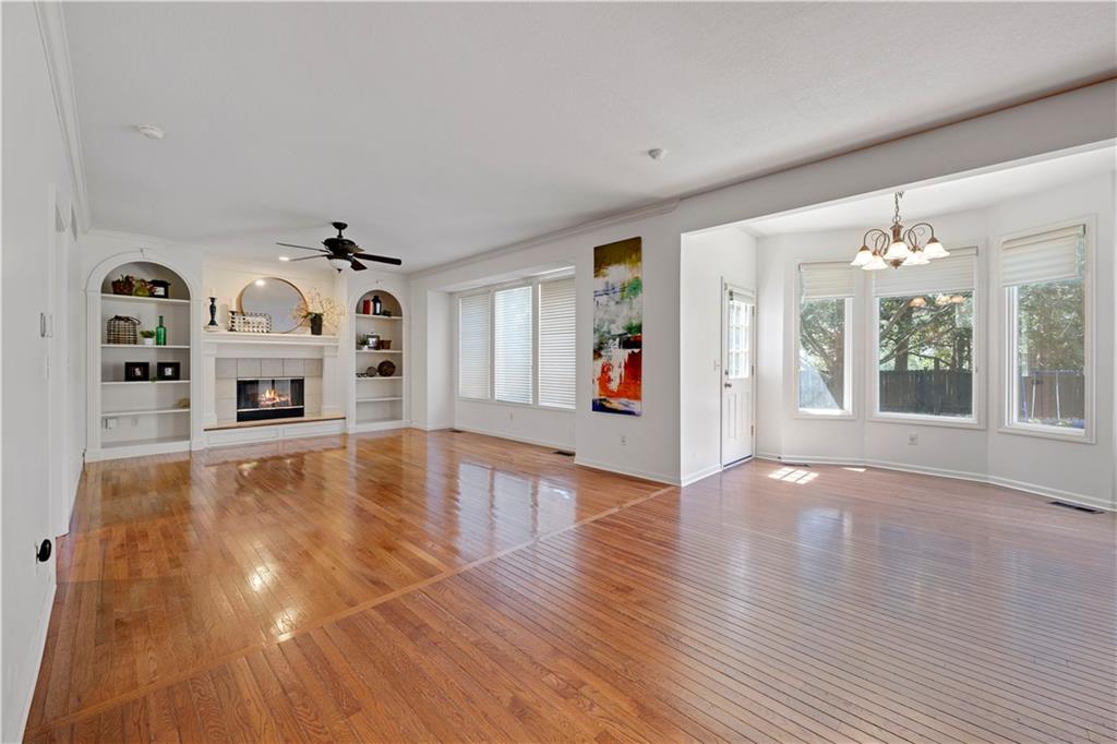 Photo 5 of 15901 Birch Street