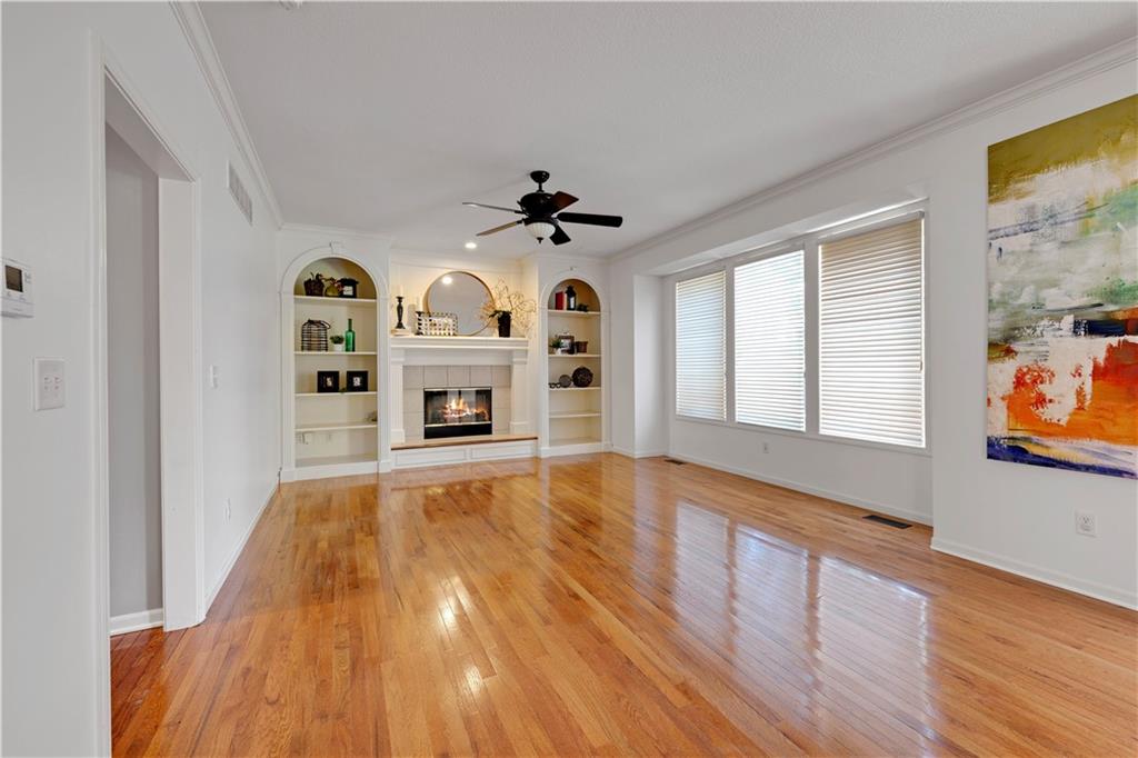 Photo 6 of 15901 Birch Street