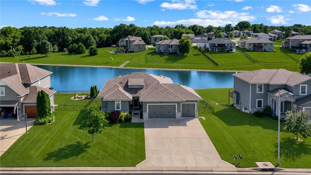 Photo 2 of 1218 Hillmann Lane
