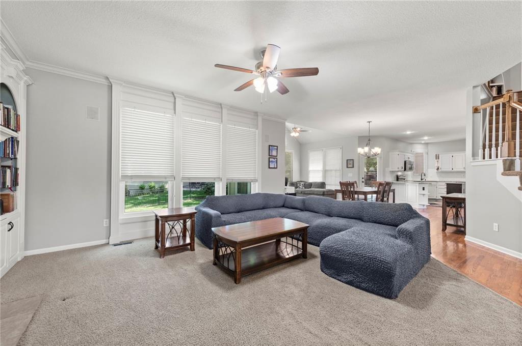 Photo 7 of 5316 W 139TH Terrace