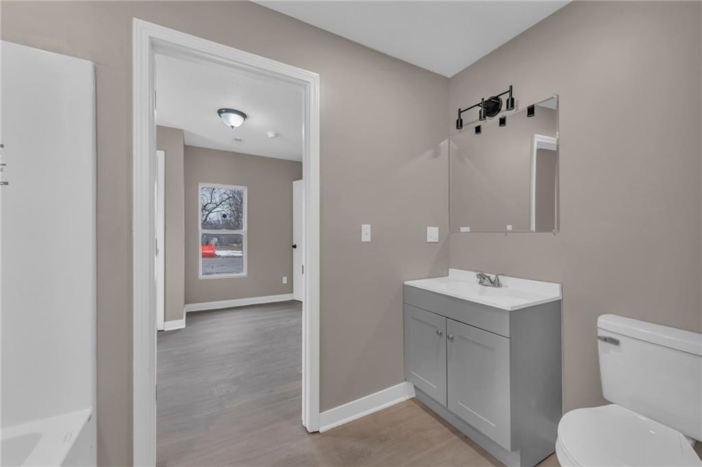Photo 4 of 1420 S Appleton Avenue