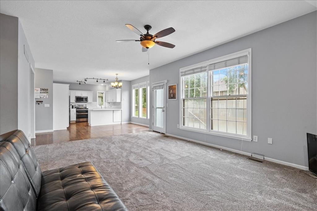 Photo 7 of 12717 Eby Street