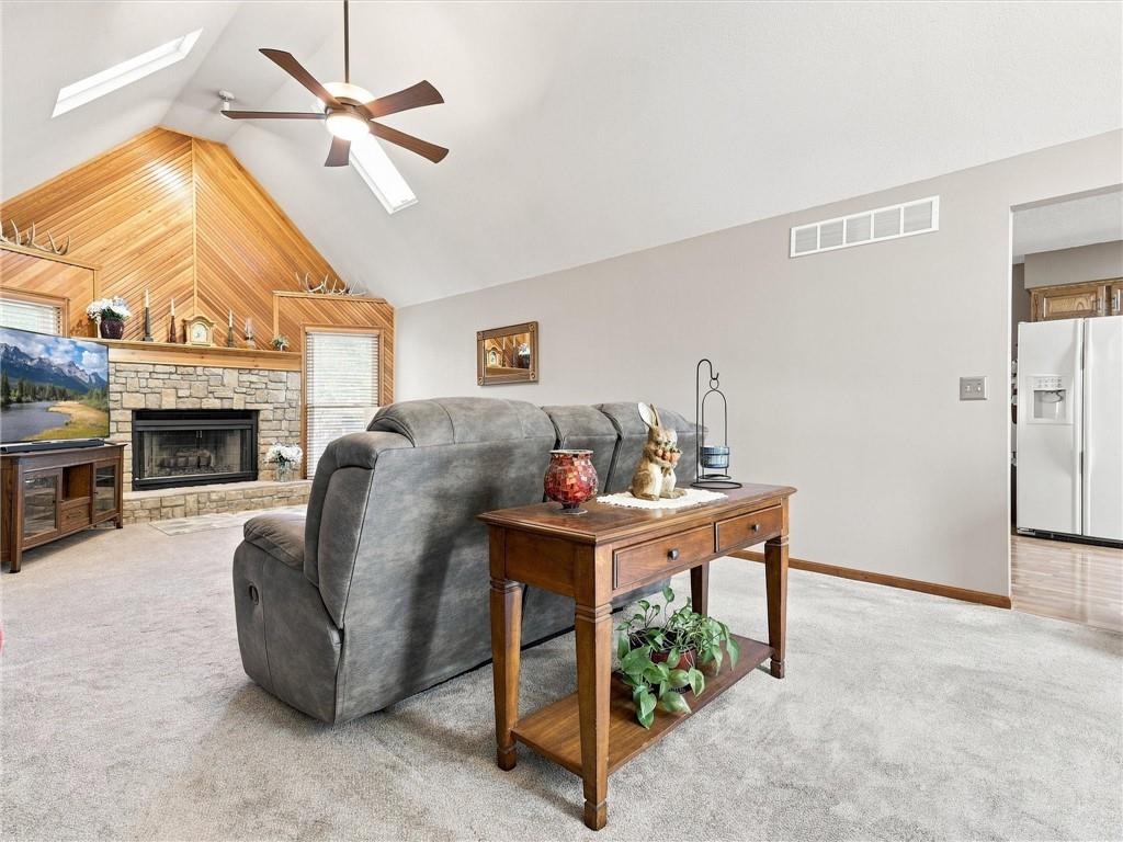 Photo 4 of 4109 NW 64th Place