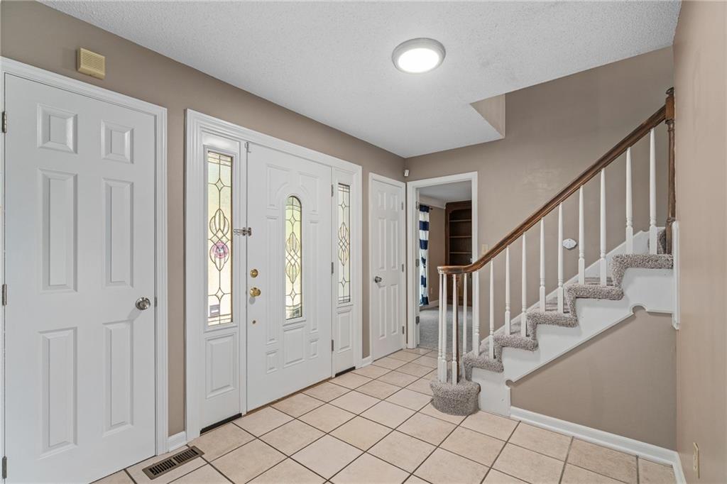 Photo 7 of 4104 SW Hickory Lane