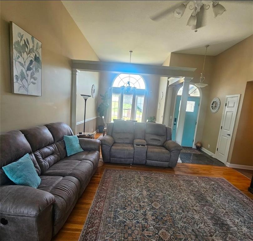 Photo 3 of 5122 Brookhaven Drive