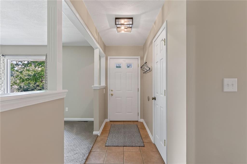 Photo 3 of 7401 N Strathbury Avenue
