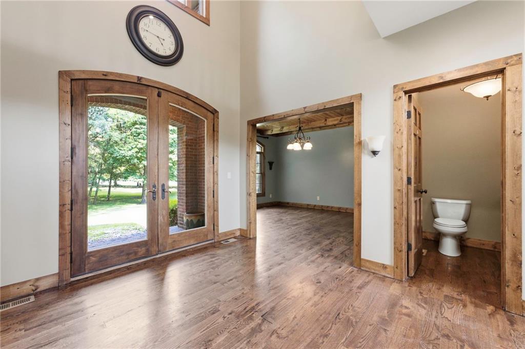 Photo 5 of 20215 S Grand Drive