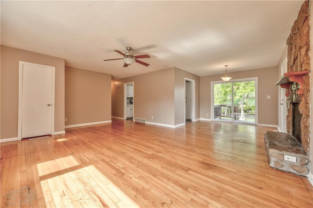 Photo 5 of 5226 Garner Lane
