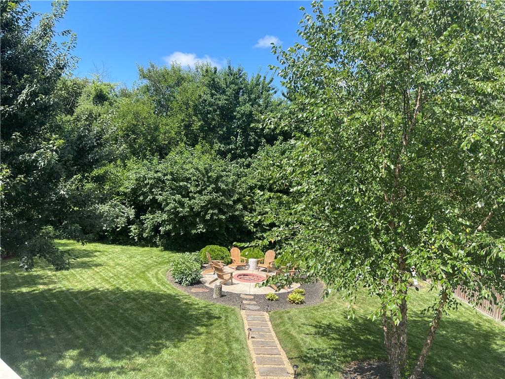 Photo 4 of 15662 S Blackfeather Street