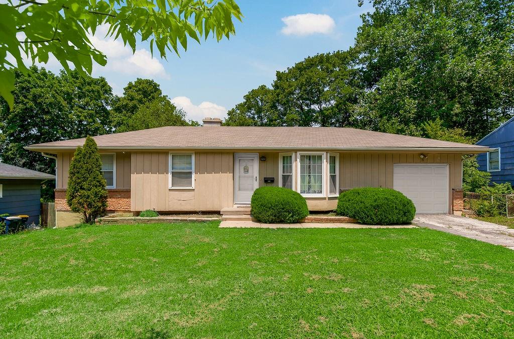 Photo of 5902 Fairlane Drive