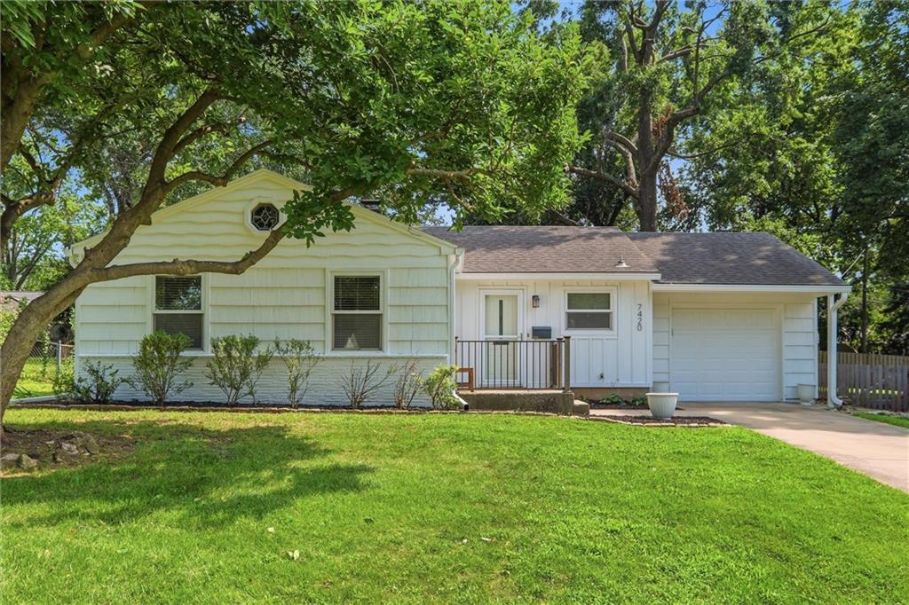 Photo of 7420 CHEROKEE Drive