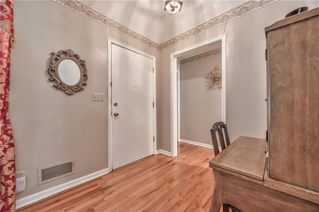 Photo 7 of 9610 W 97th Street