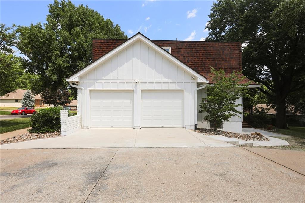 Photo 5 of 4507 S Fremont Road