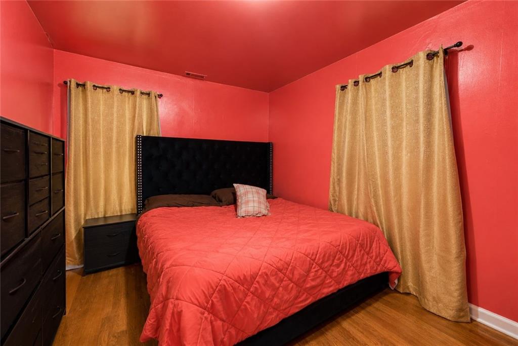 Photo 4 of 118 N Carlisle Street