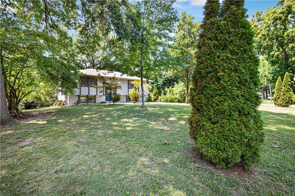 Photo 4 of 4916 NE Davidson Road