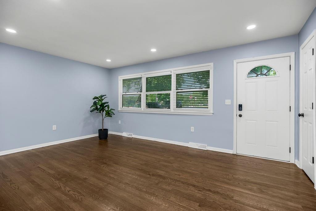 Photo 5 of 7733 Mission Road