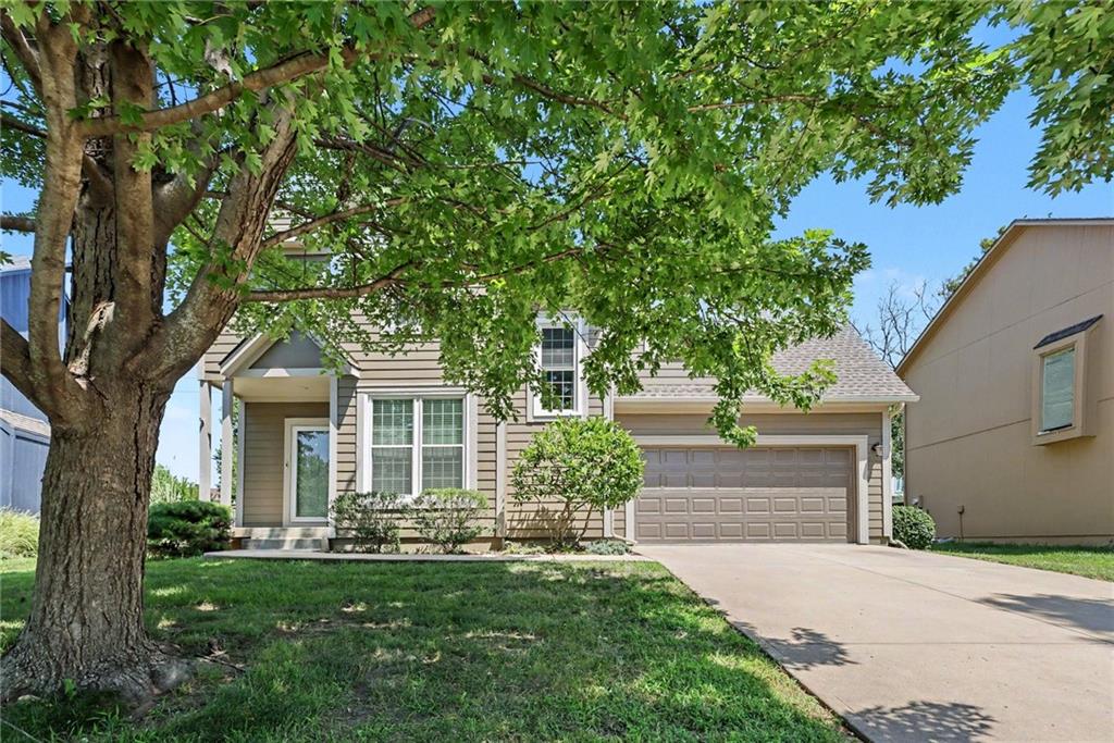 Photo 2 of 14747 S Symphony Drive
