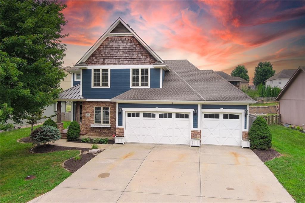 Photo of 1007 Burr Oak Lane