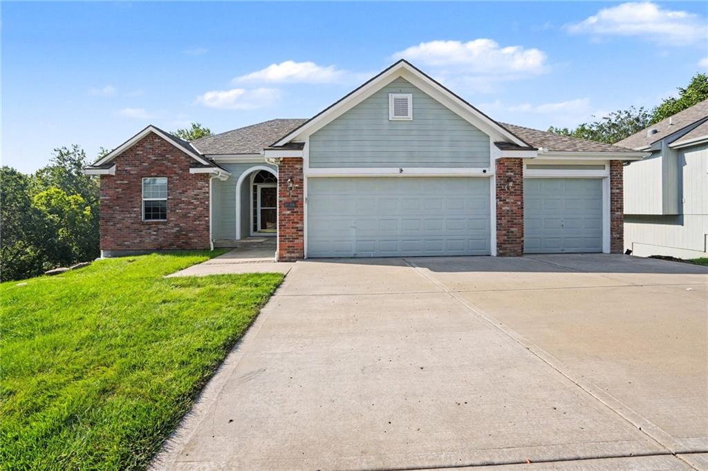 Photo 2 of 4805 NE 73rd Street