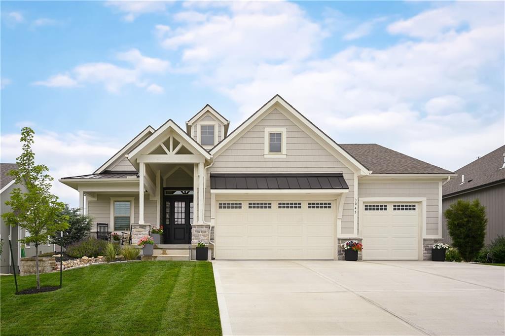 Photo of 3045 NW Thoreau Lane