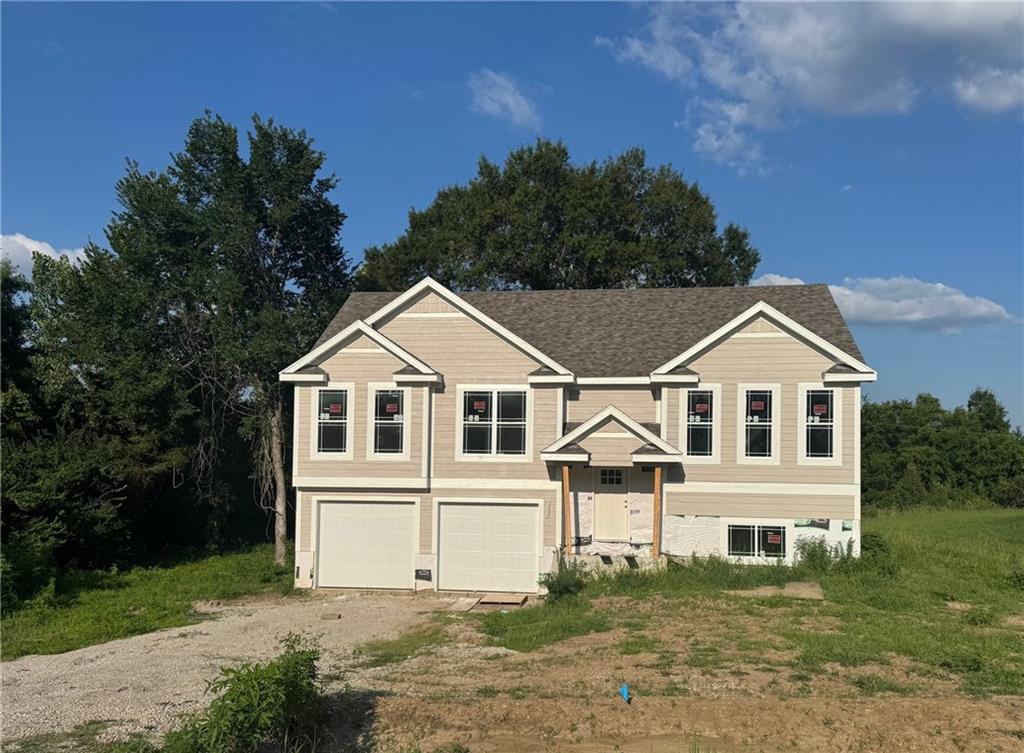 Photo of 233 SE 141 Road
