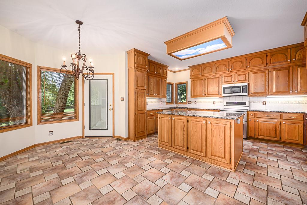 Photo 4 of 12901 Mcintyre Road