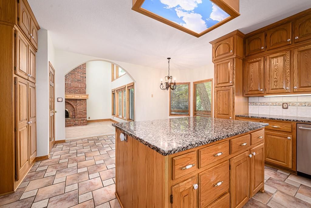 Photo 6 of 12901 Mcintyre Road