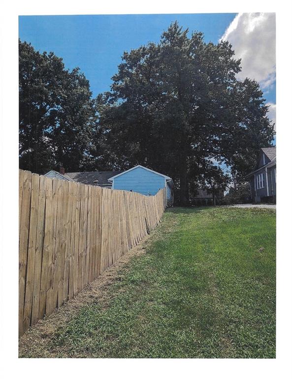 Photo 6 of 305 E Orchard Street
