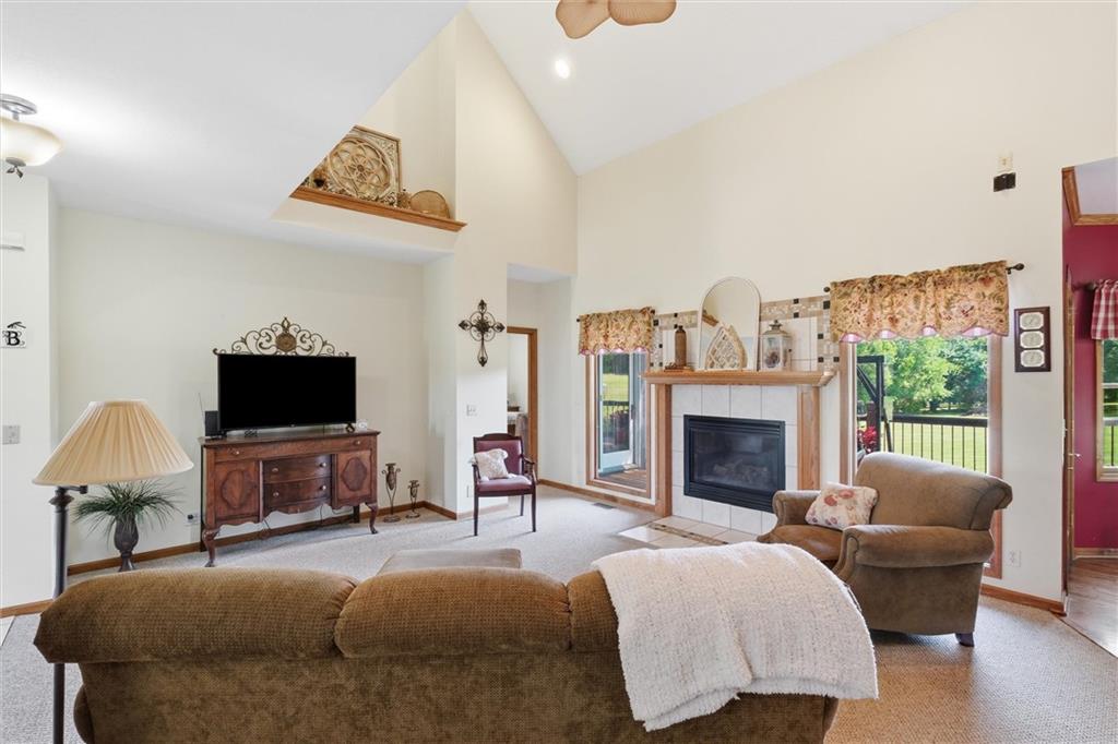 Photo 5 of 17891 Highview Road