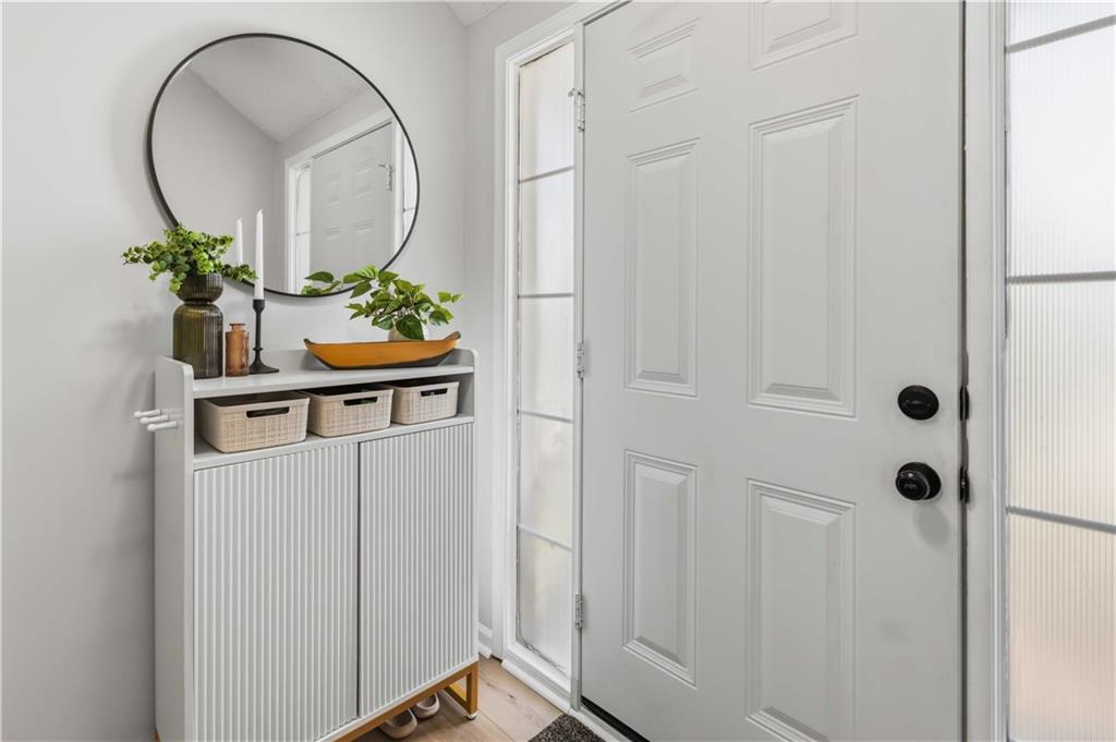 Photo 6 of 13744 Grove Avenue