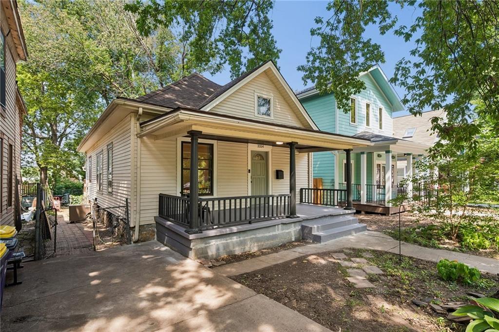 Photo of 3314 Charlotte Street