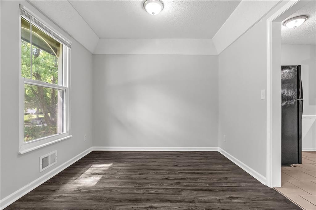Photo 6 of 2020 SW Morningside Drive