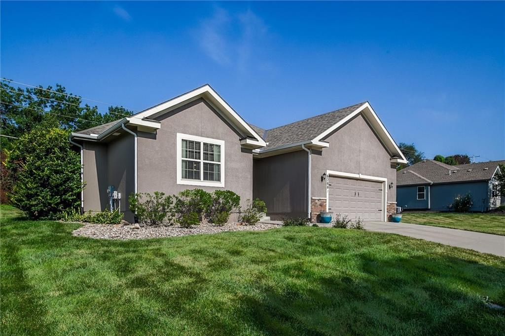 Photo 5 of 6200 Green Hills Lane