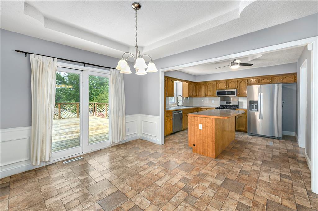 Photo 5 of 1732 SE Silkwood Court
