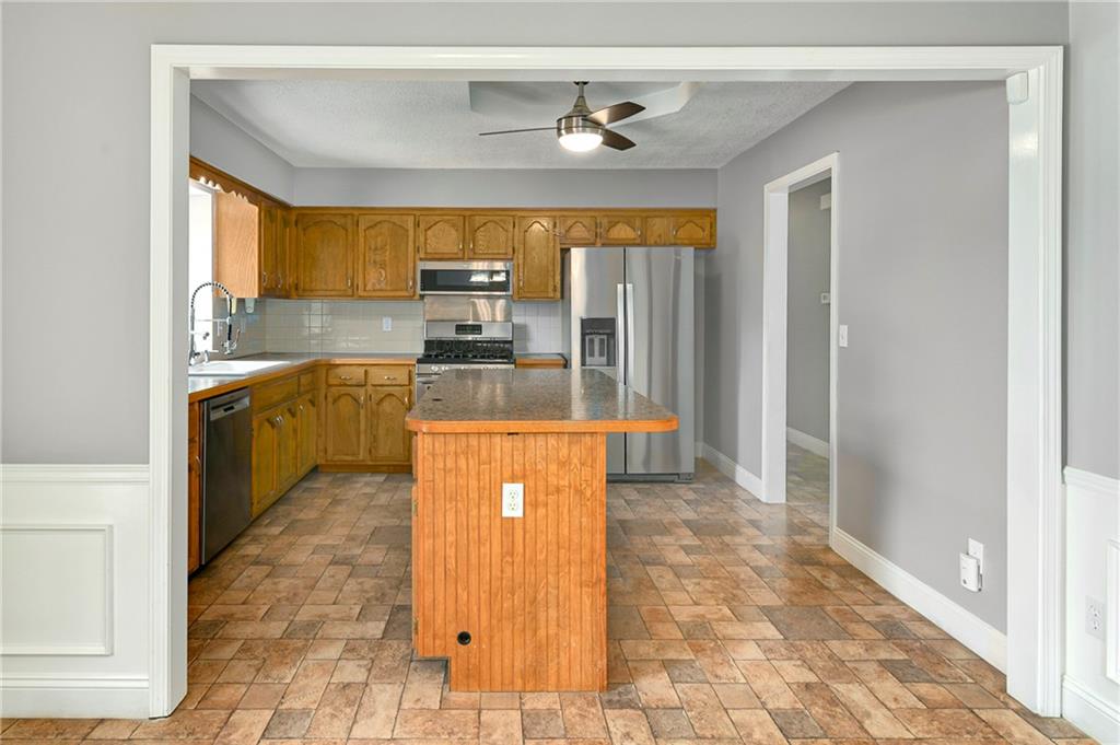 Photo 7 of 1732 SE Silkwood Court
