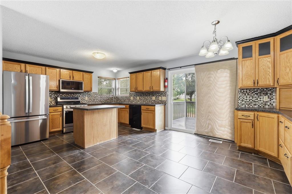 Photo 4 of 15575 NW 126th Street