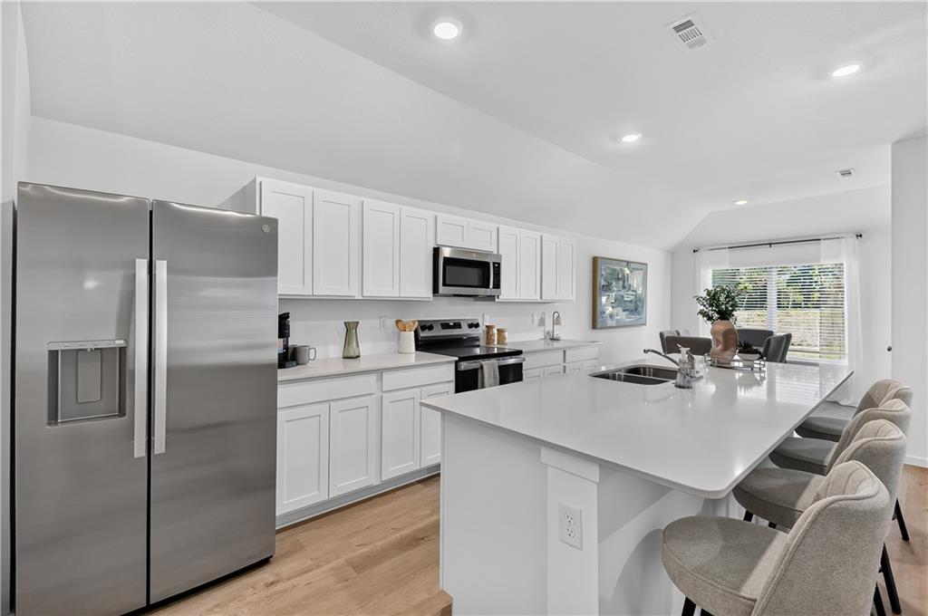 Photo 5 of 1604 SW 9th Street