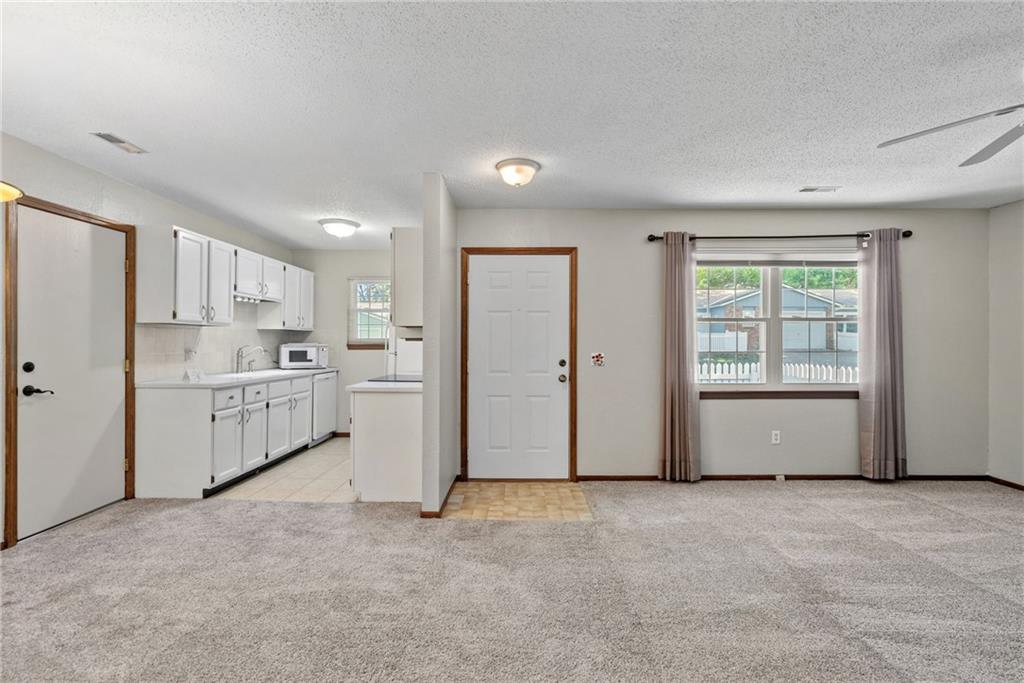 Photo 6 of 11327 W 77TH Terrace