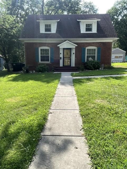 Photo 3 of 534 S Huttig Avenue
