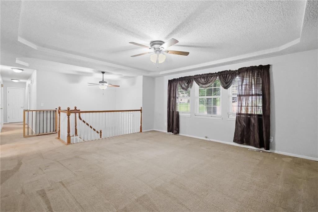 Photo 6 of 1207 S 104 Street