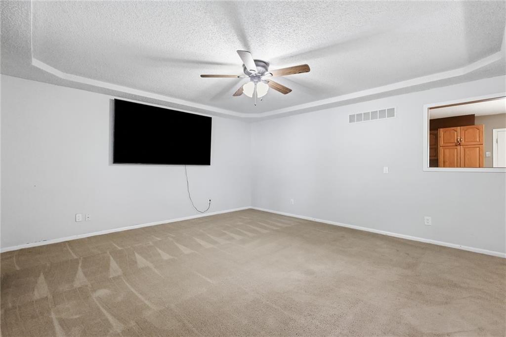 Photo 7 of 1207 S 104 Street