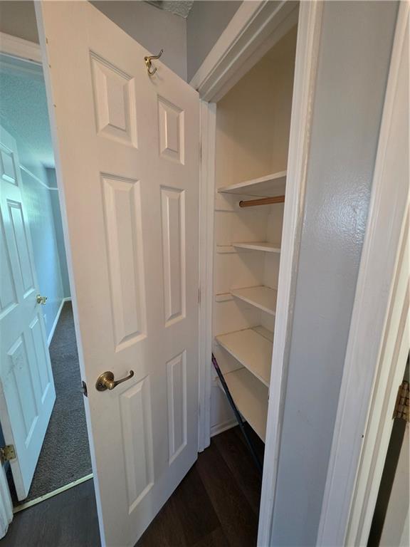 Photo 7 of 1006 W Maple Avenue #B