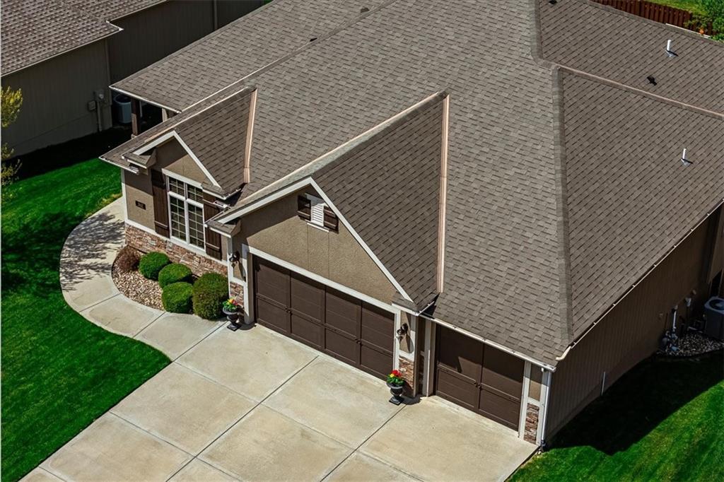 Photo 5 of 3112 NE 91st Place