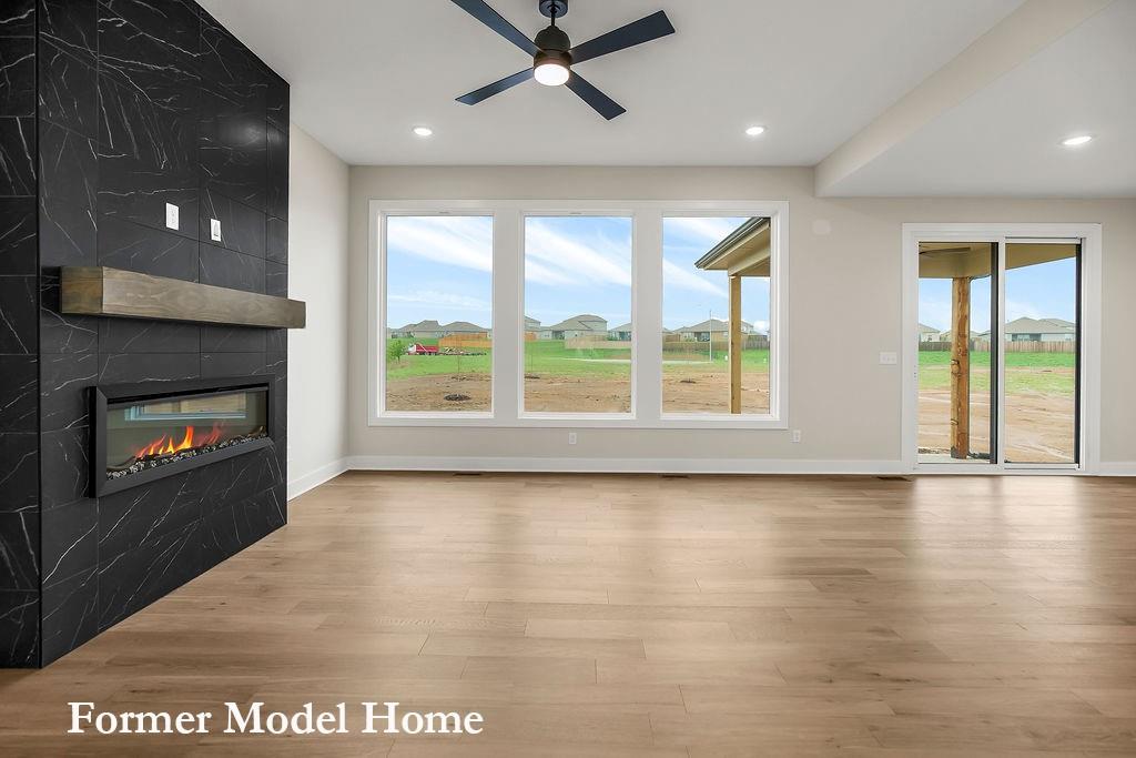Photo 4 of 8004 SE Hoot Owl Street