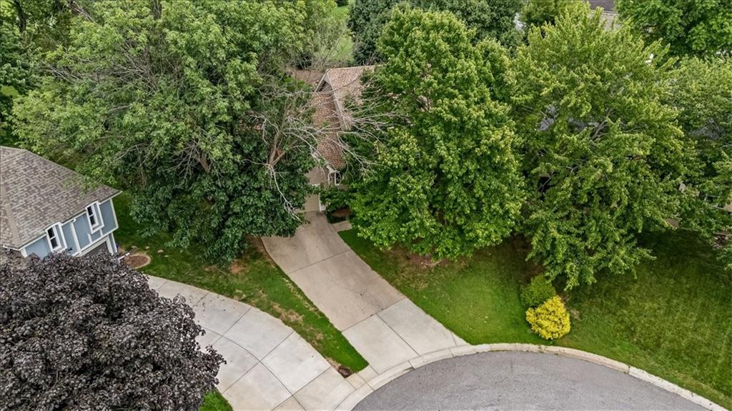 Photo 4 of 13424 W 70th Terrace