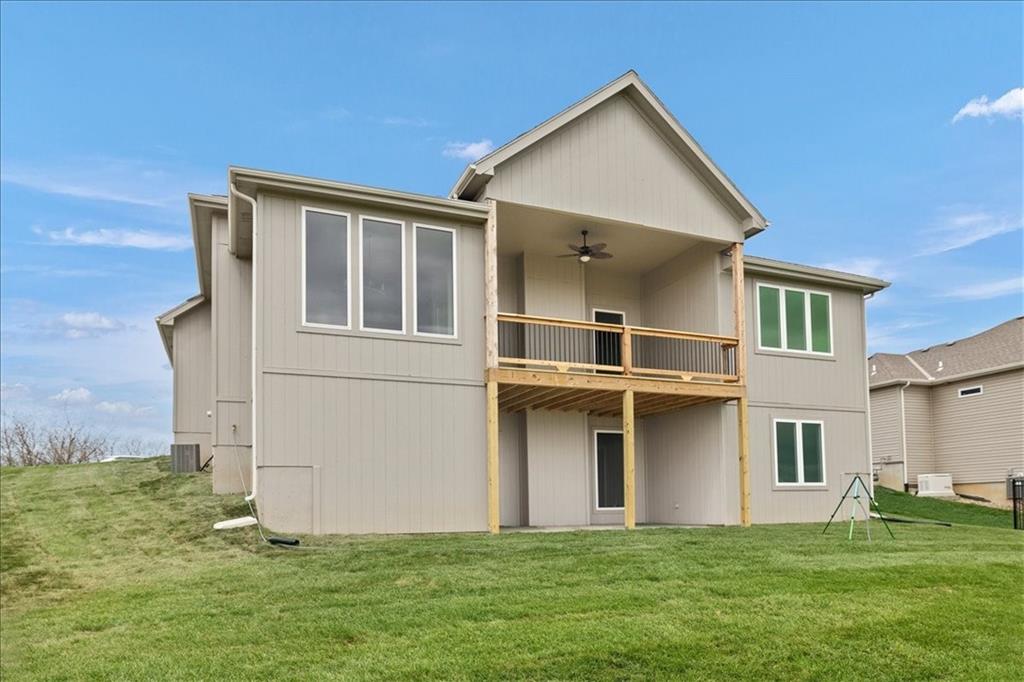 Photo 4 of 17507 Grey Hawke Ridge