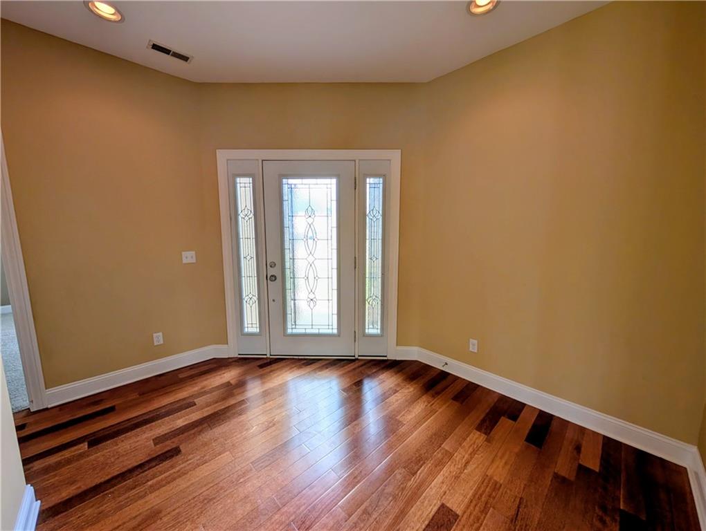 Photo 3 of 1407 Bear Creek Circle