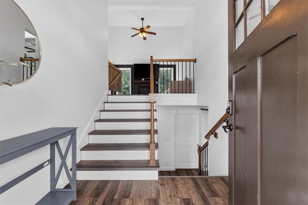 Photo 6 of 16913 Juniper Drive