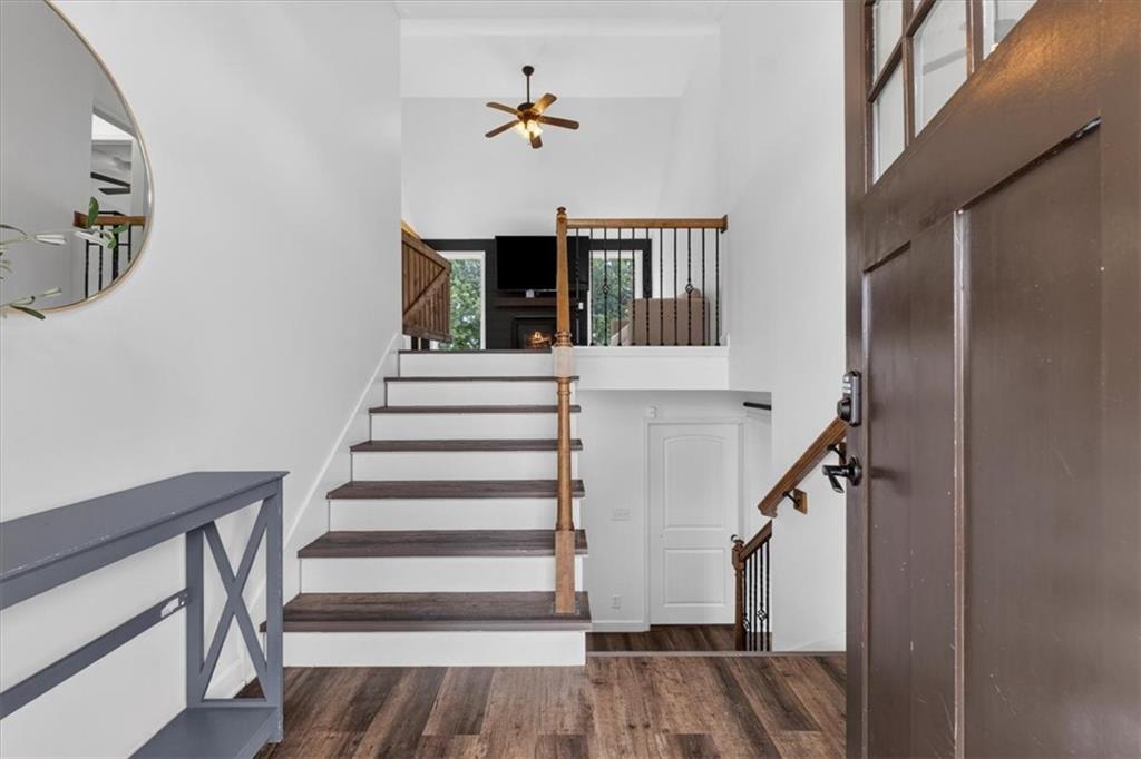 Photo 7 of 16913 Juniper Drive